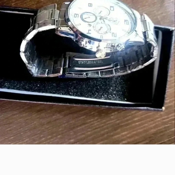 Silver Chronograph Men's Watch - Picture 2 of 4